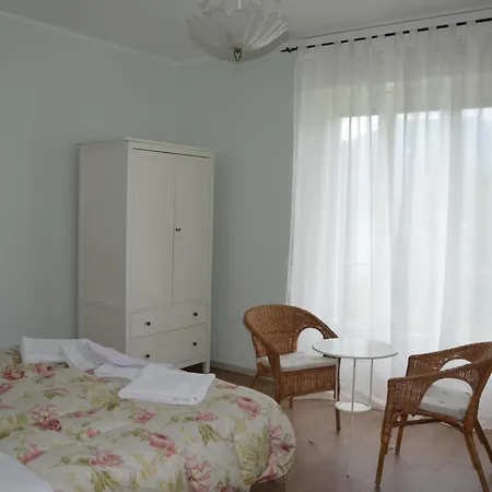 Cherry En Rose 3* Lezzeno