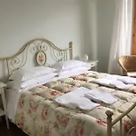 Cherry En Rose Bed and Breakfast