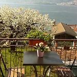 Cherry En Rose Bed and Breakfast