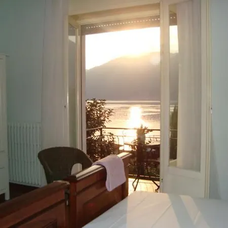 Cherry En Rose Bed & Breakfast