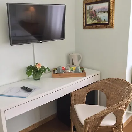 Cherry En Rose Lezzeno