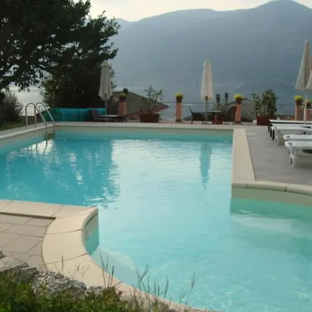 Bed & Breakfast Cherry En Rose