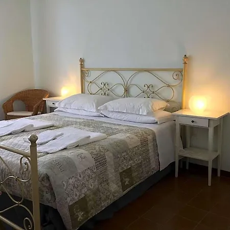 Bed & Breakfast Cherry En Rose Lezzeno