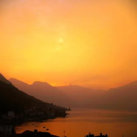 Bed & Breakfast Cherry En Rose Lezzeno