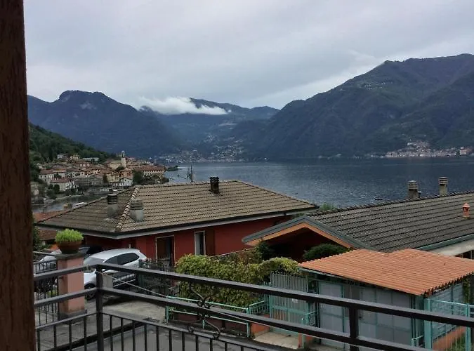 ベッド・アンド・ブレックファスト Cherry En Rose レッツェノ