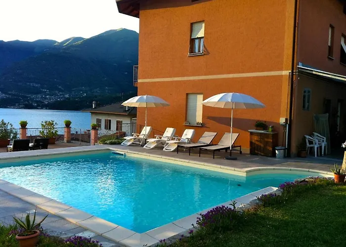 Bed and Breakfast Cherry En Rose